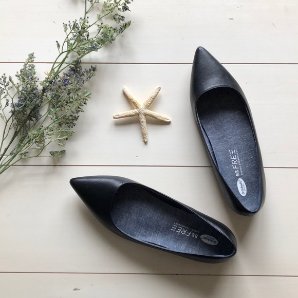 Dr. Scholl's Shoes - NWOT!! Pointed Toe Business Flat